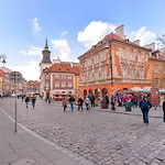 With Two Bedrooms In With Space For Remote Work By Renters * Warszawa