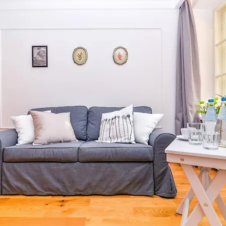 Two Bedroom In With Space For Remote Work By Rent Like Apartament *